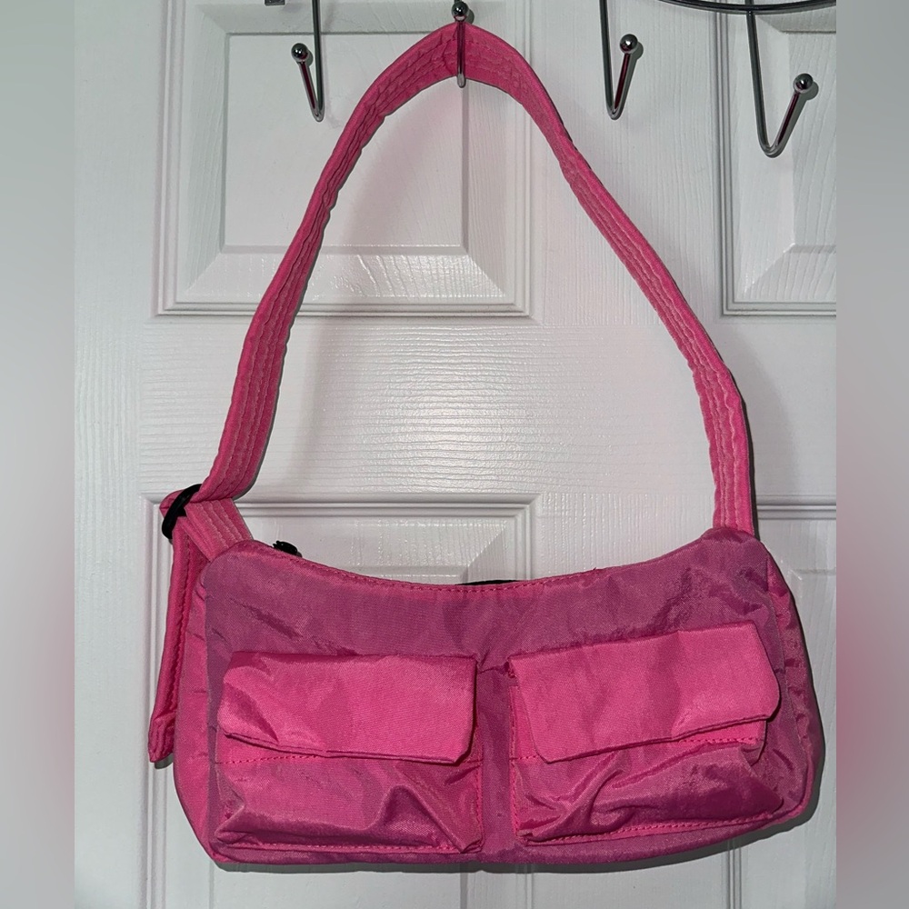 BAGGU Cargo Shoulder Bag